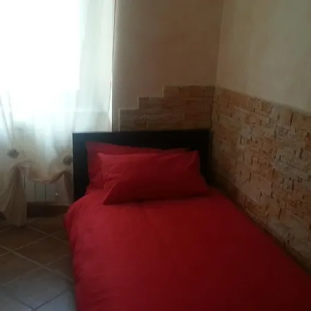 La Rosa Di Maggio Bed and Breakfast