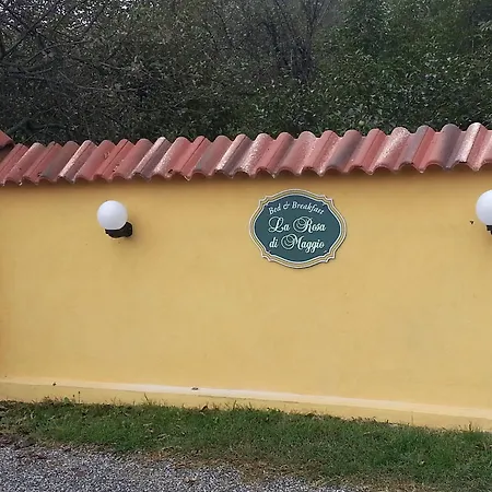 La Rosa Di Maggio SantʼAntonino di Susa